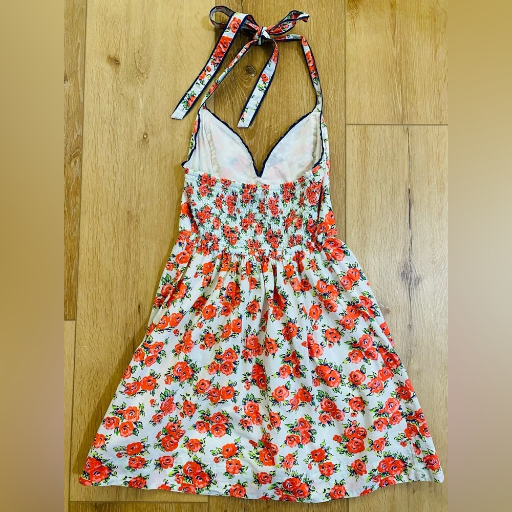 Hollister Dress Women’s XS Floral Mini White Red Babydoll Croquette Skater - Picture 2 of 10